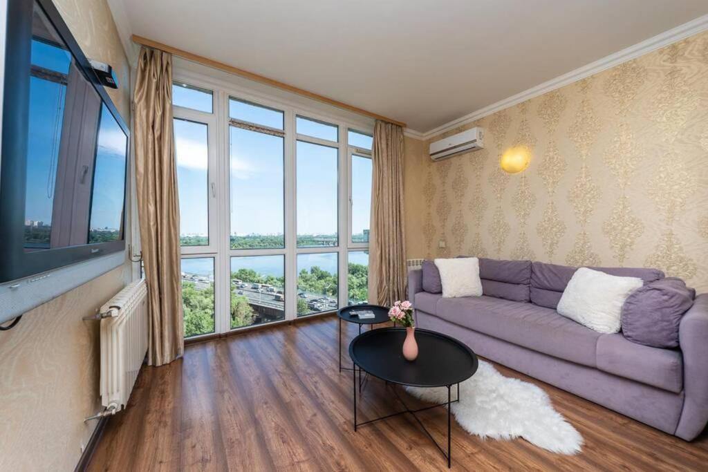 Apartments With Crazy Panoramic View Of The Dniepr เคียฟ ภายนอก รูปภาพ